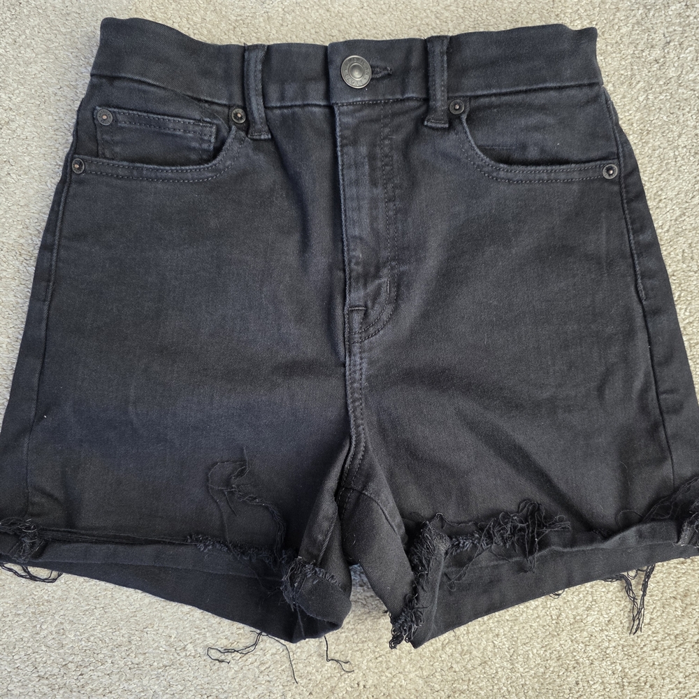 American Eagle Ne(x)t Level Stretch High-Waisted Black Shorts - Size 6